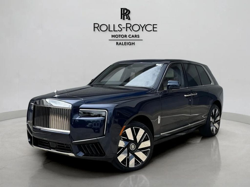 New 2025 Rolls-Royce Cullinan  SUV