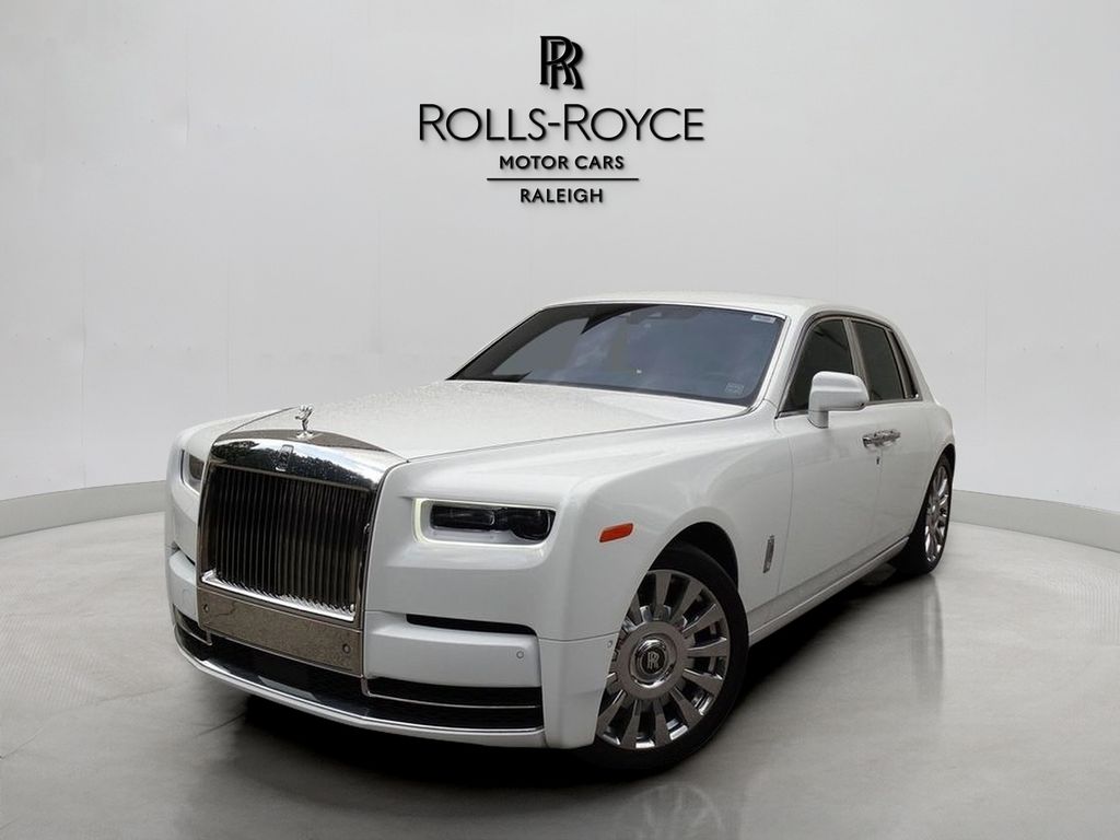 2022 Rolls-Royce Ghost: Review, Trims, Specs, Price, New Interior Features,  Exterior Design, and Specifications