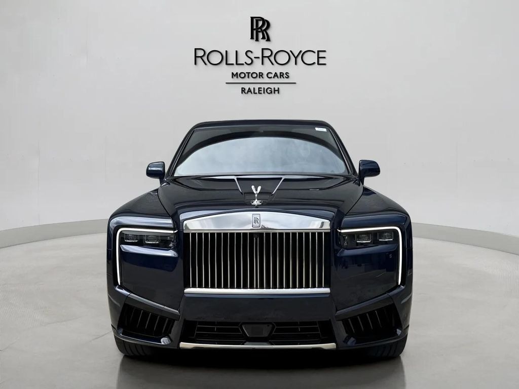 New 2025 Rolls-Royce Cullinan  SUV
