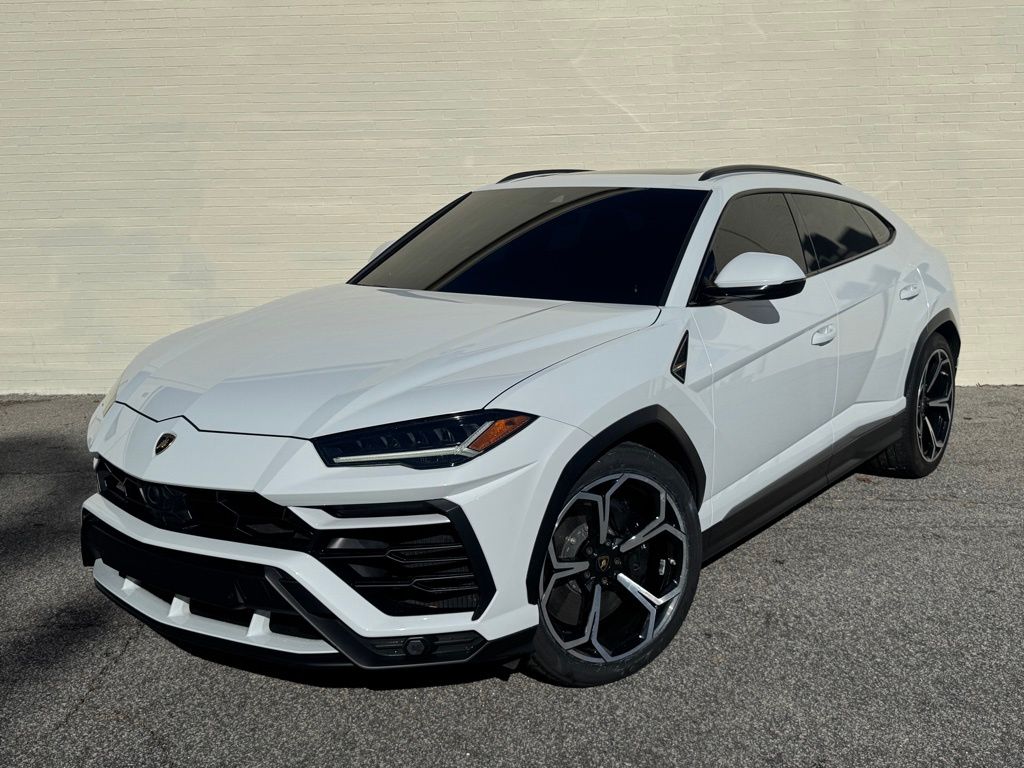 2020 Lamborghini Urus