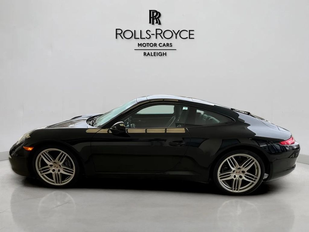 2012 Porsche 911 Coupe photo 3