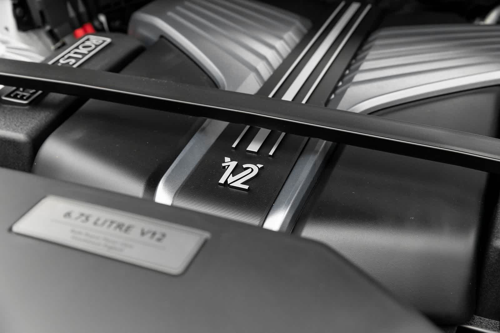 Thumbnail: 2025 Rolls-Royce Cullinan - 44