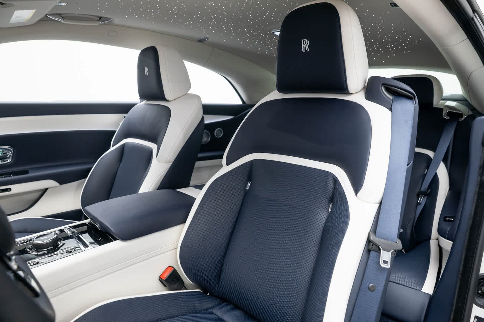 Thumbnail: 2026 Rolls-Royce Spectre - 47