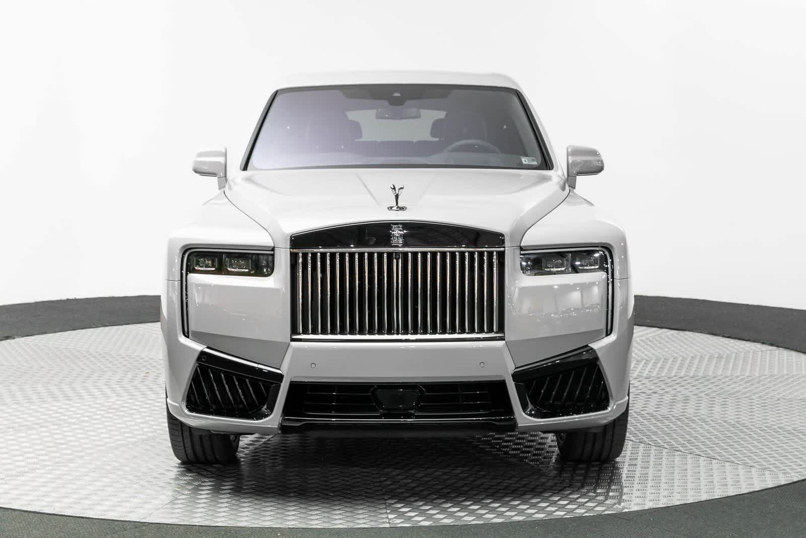 Thumbnail: 2025 Rolls-Royce Cullinan - 6