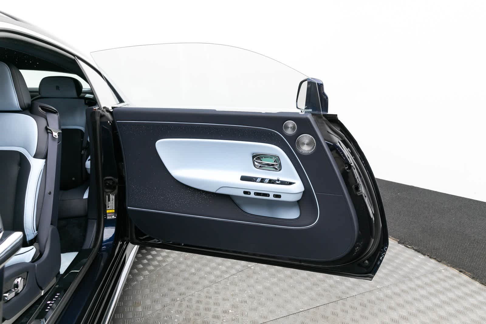 2024 Rolls-Royce Spectre Base 49