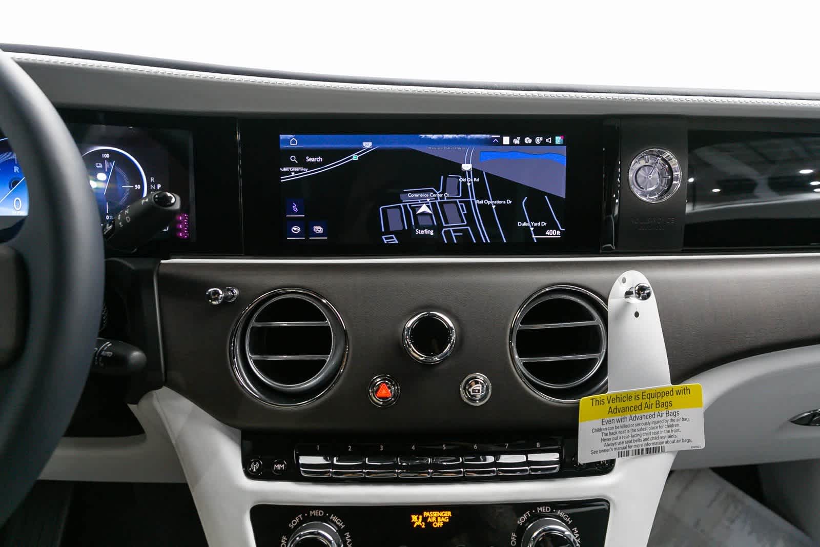 Thumbnail: 2024 Rolls-Royce Spectre - 17