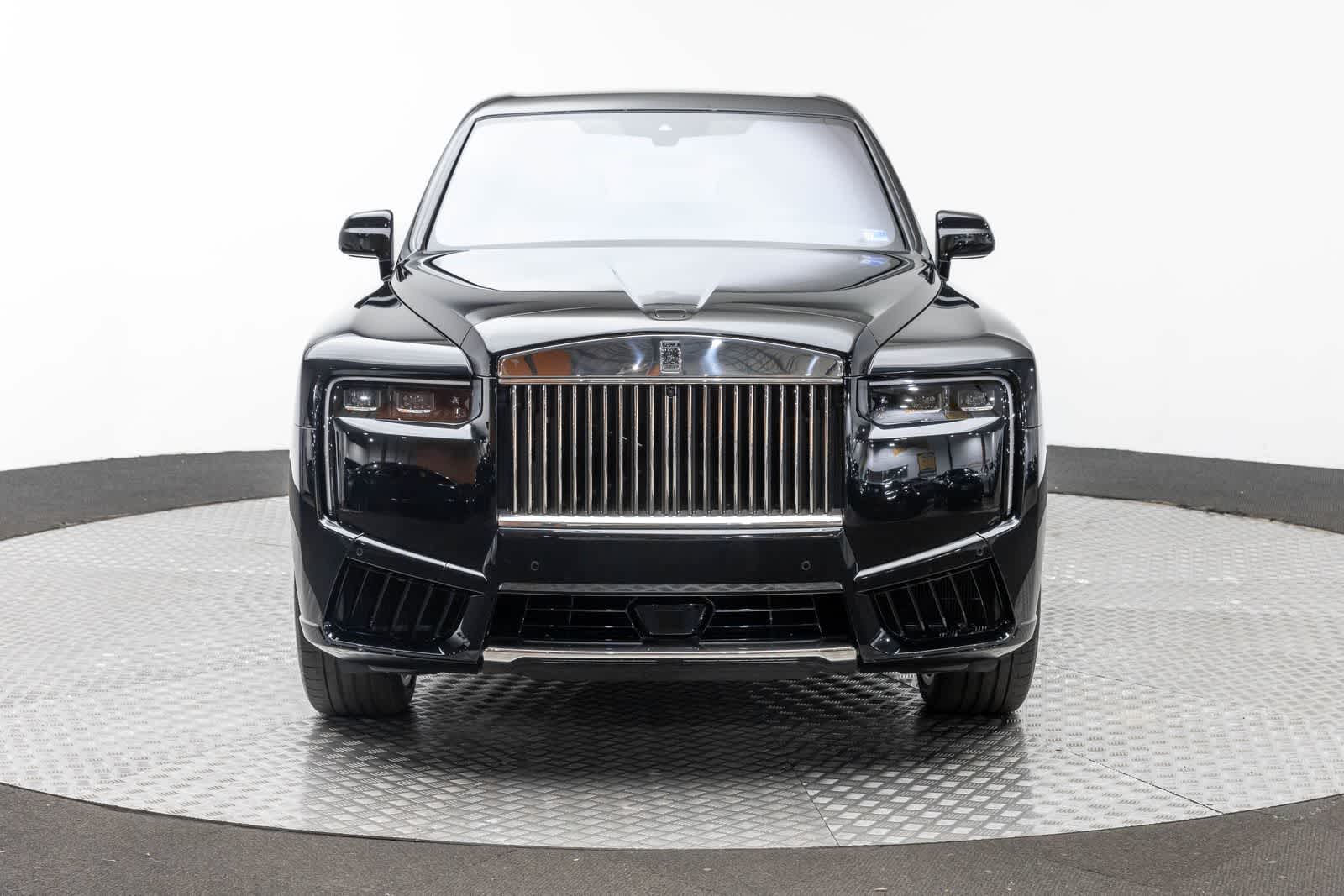 Thumbnail: 2026 Rolls-Royce Cullinan - 6