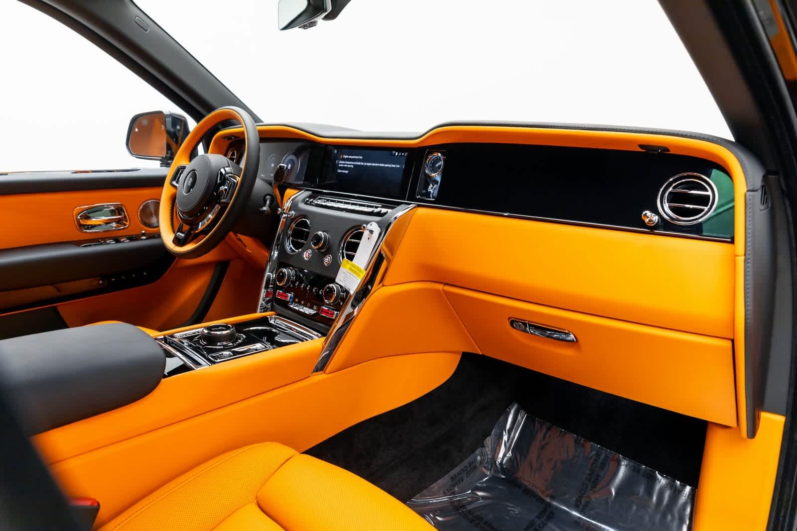 Thumbnail: 2026 Rolls-Royce Cullinan - 41