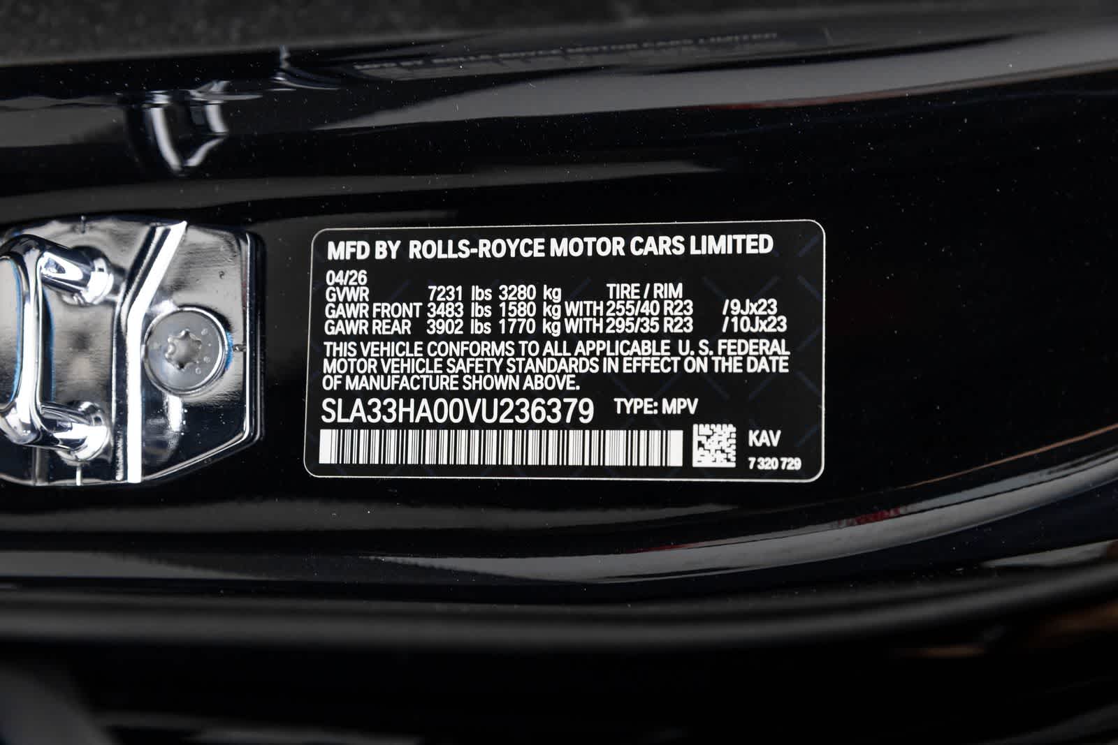 Thumbnail: 2027 Rolls-Royce Cullinan - 24