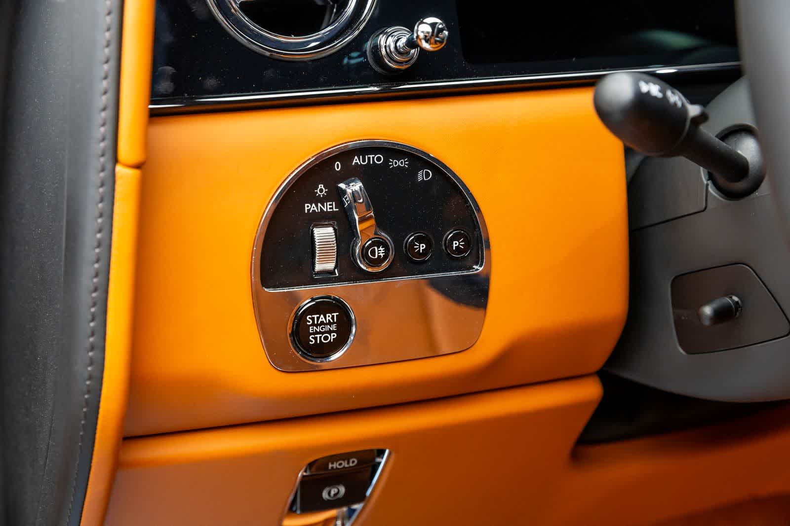 Thumbnail: 2026 Rolls-Royce Cullinan - 16