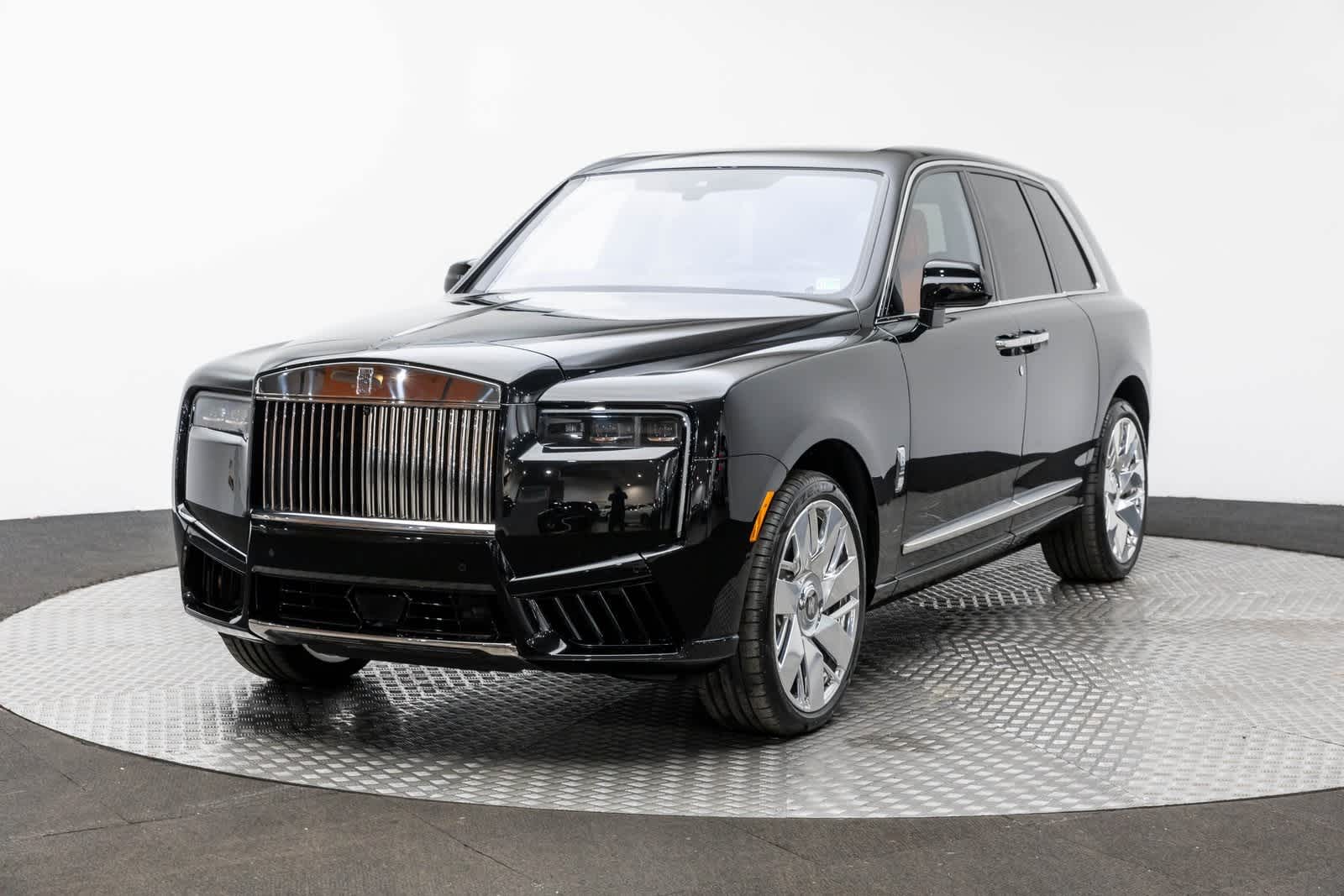 Thumbnail: 2026 Rolls-Royce Cullinan - 1