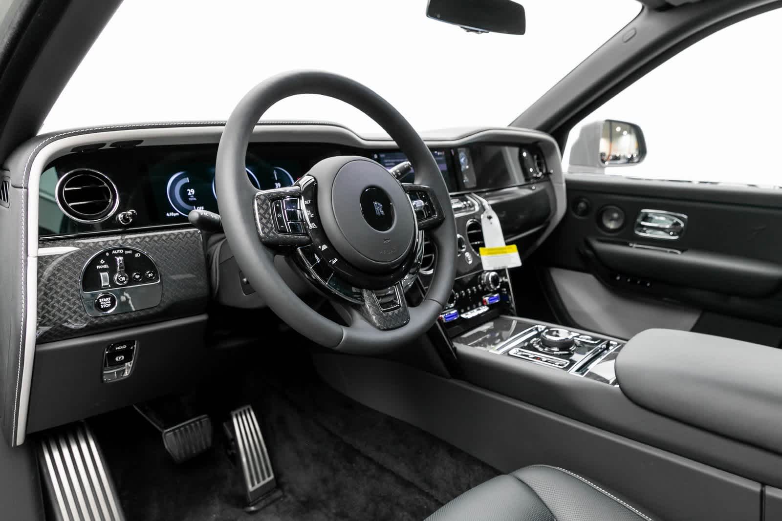 Thumbnail: 2025 Rolls-Royce Cullinan - 15