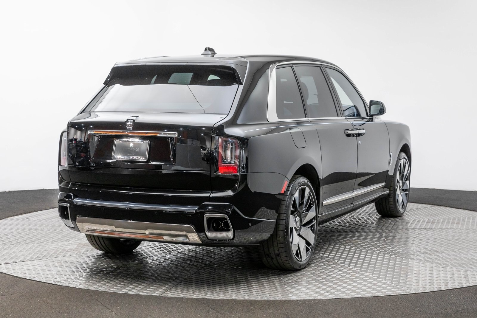 Thumbnail: 2026 Rolls-Royce Cullinan - 2