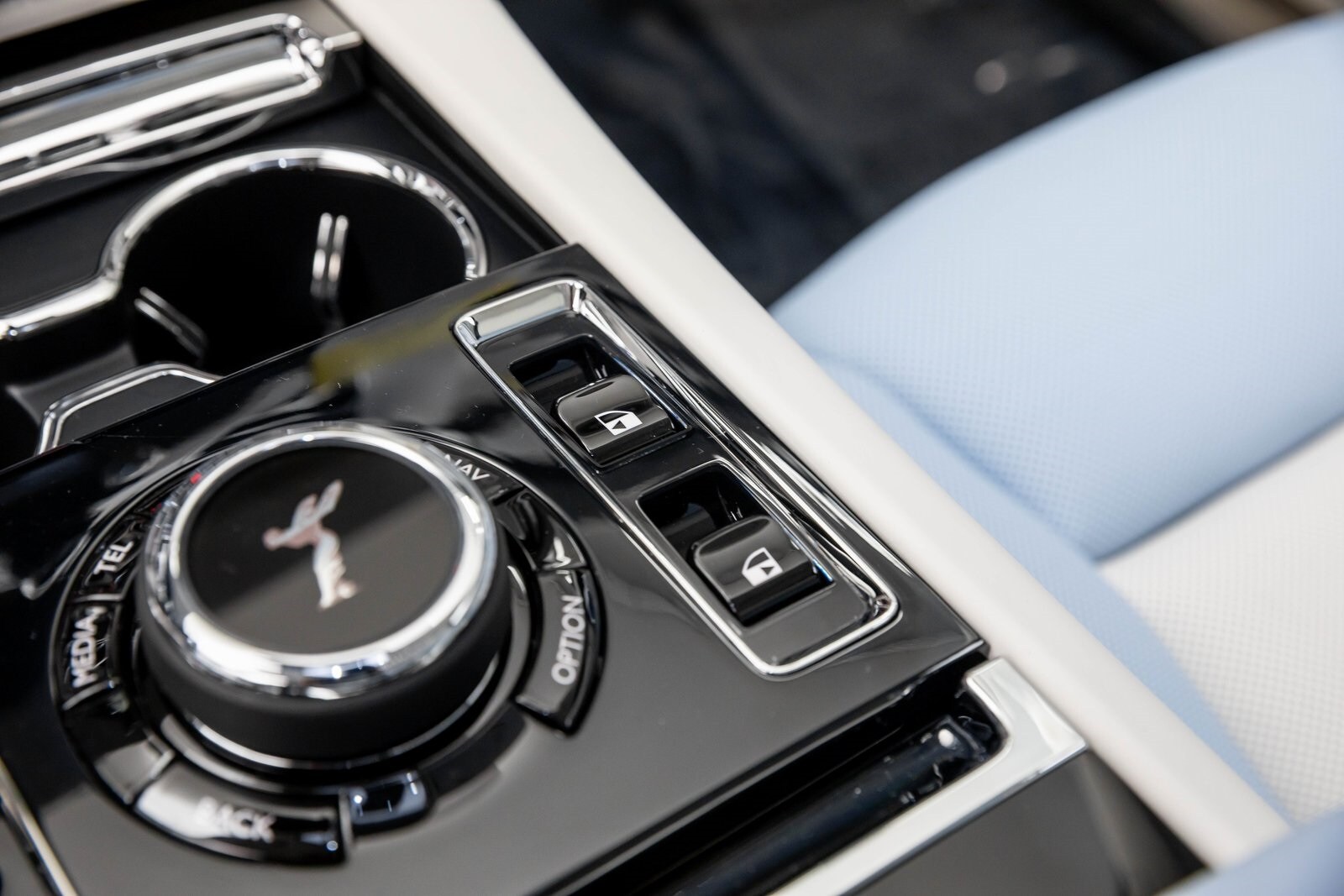 Thumbnail: 2026 Rolls-Royce Ghost - 30