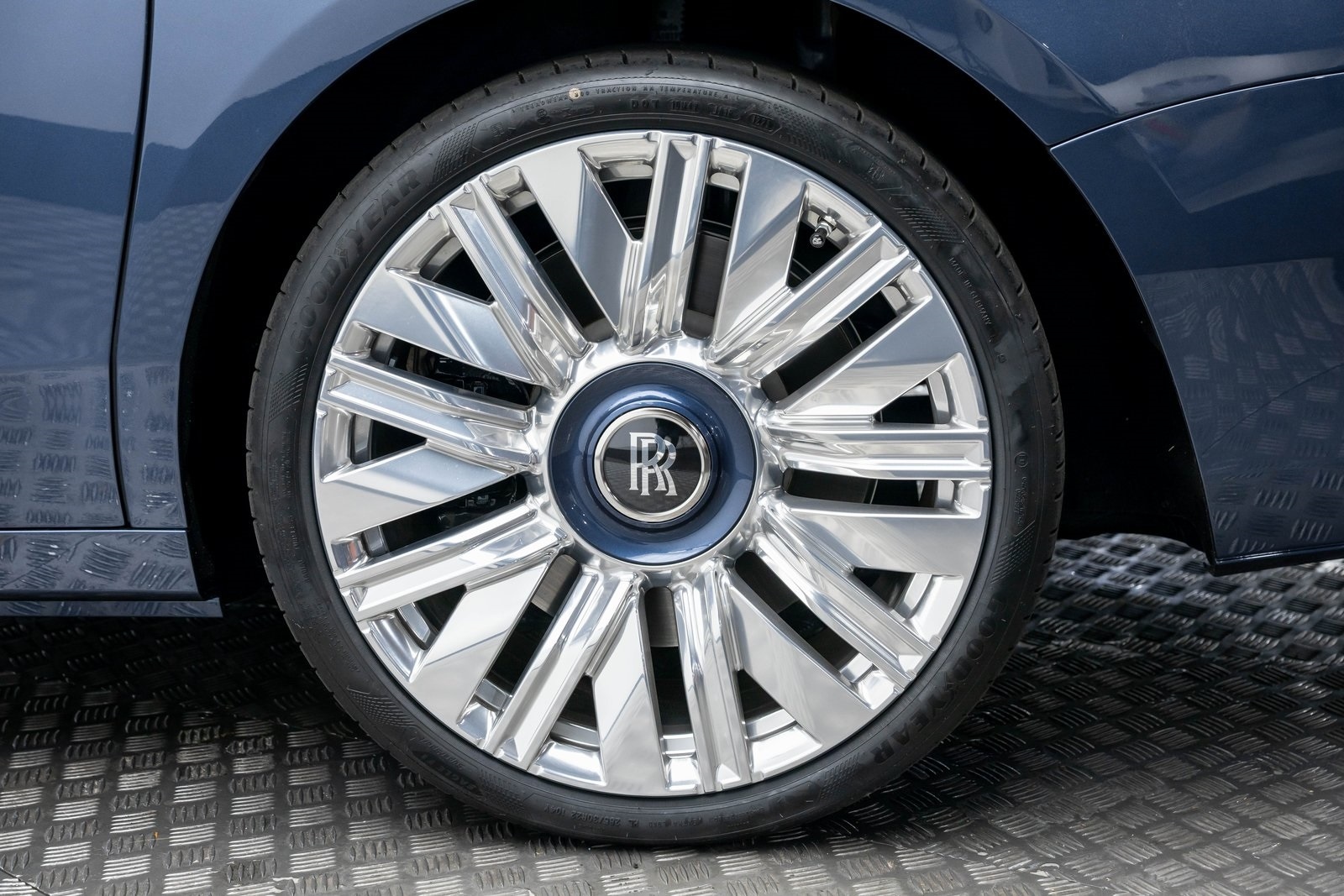 Thumbnail: 2026 Rolls-Royce Ghost - 47