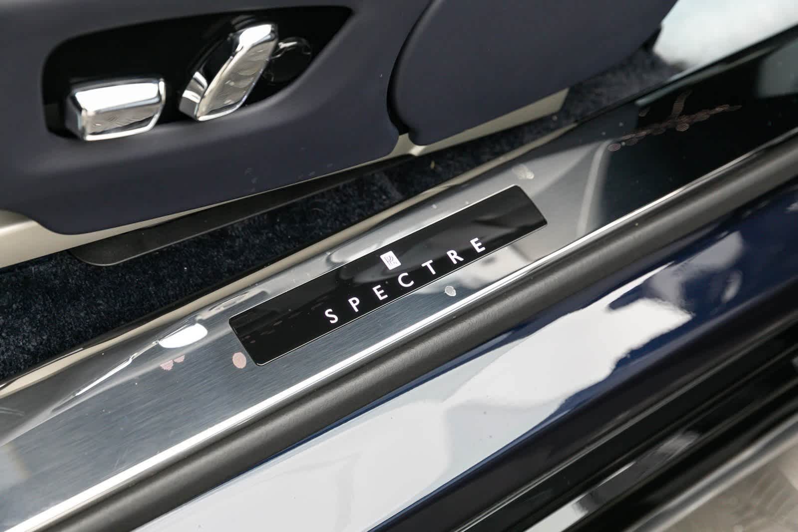 2024 Rolls-Royce Spectre Base 9