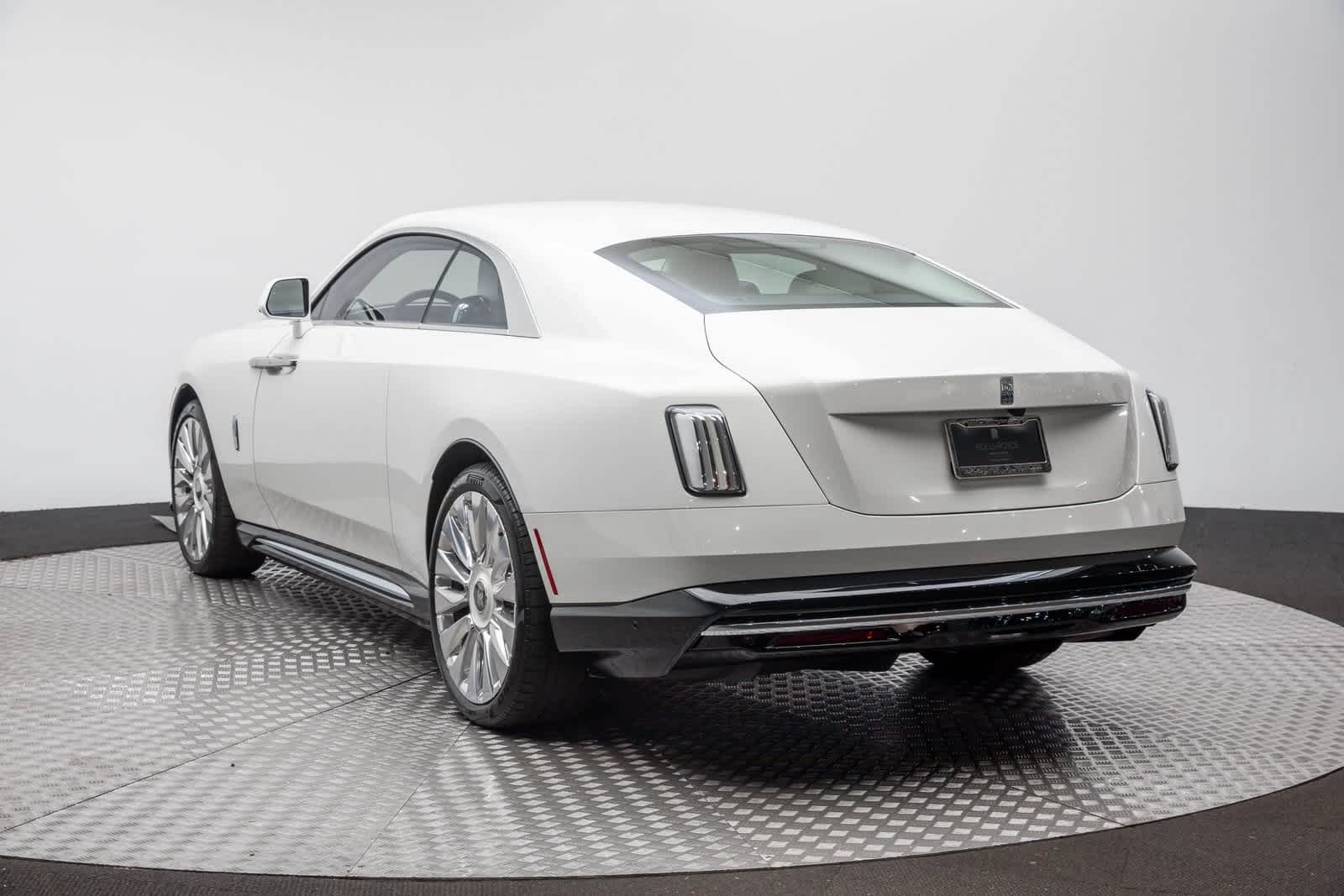 Thumbnail: 2026 Rolls-Royce Spectre - 7