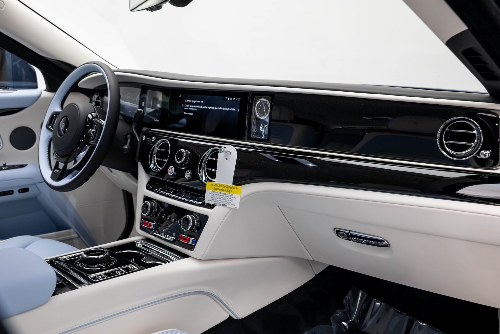 Thumbnail: 2026 Rolls-Royce Ghost - 43