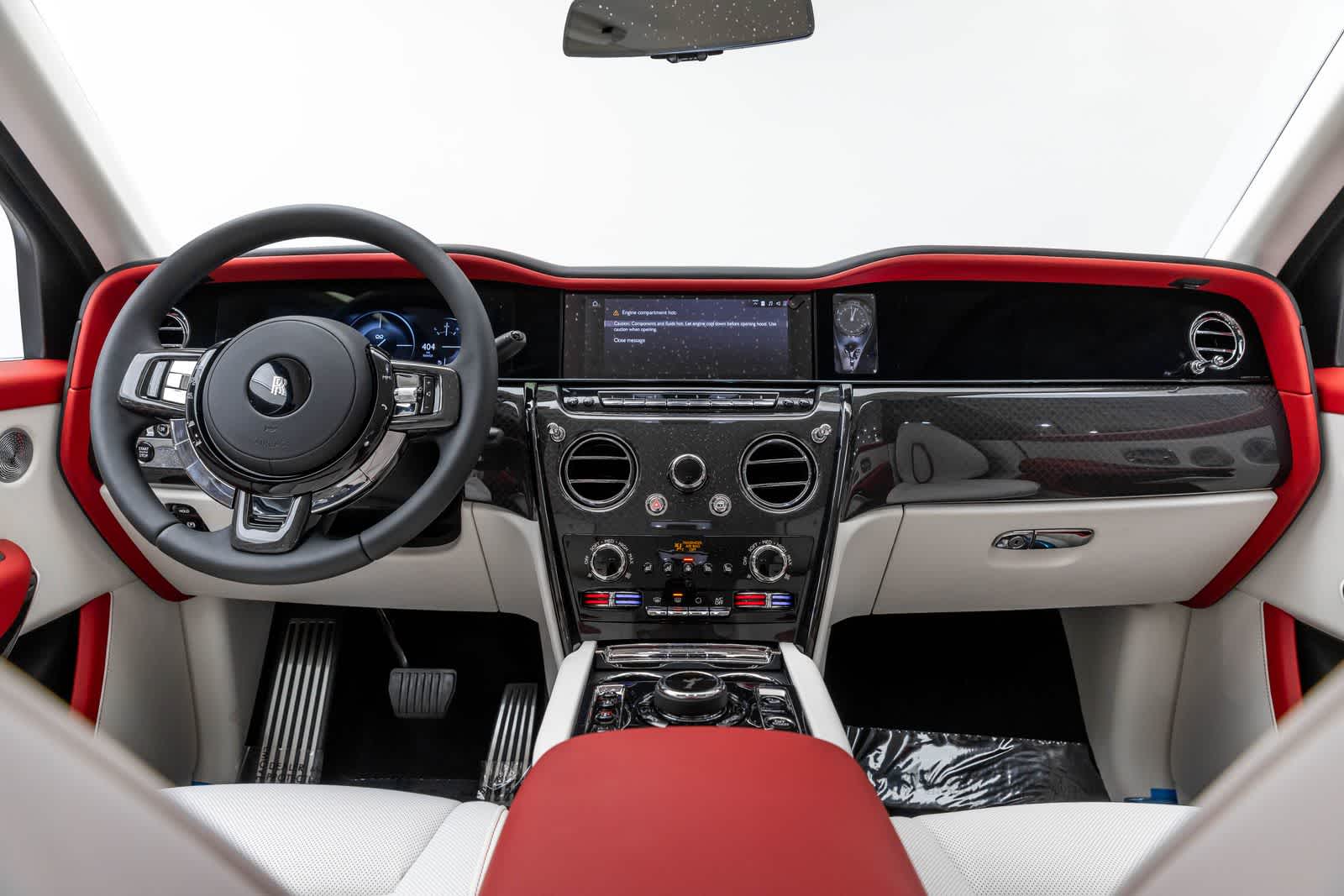 Thumbnail: 2027 Rolls-Royce Cullinan - 9