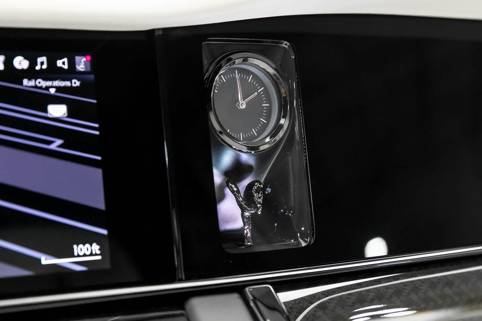 Thumbnail: 2025 Rolls-Royce Cullinan - 31