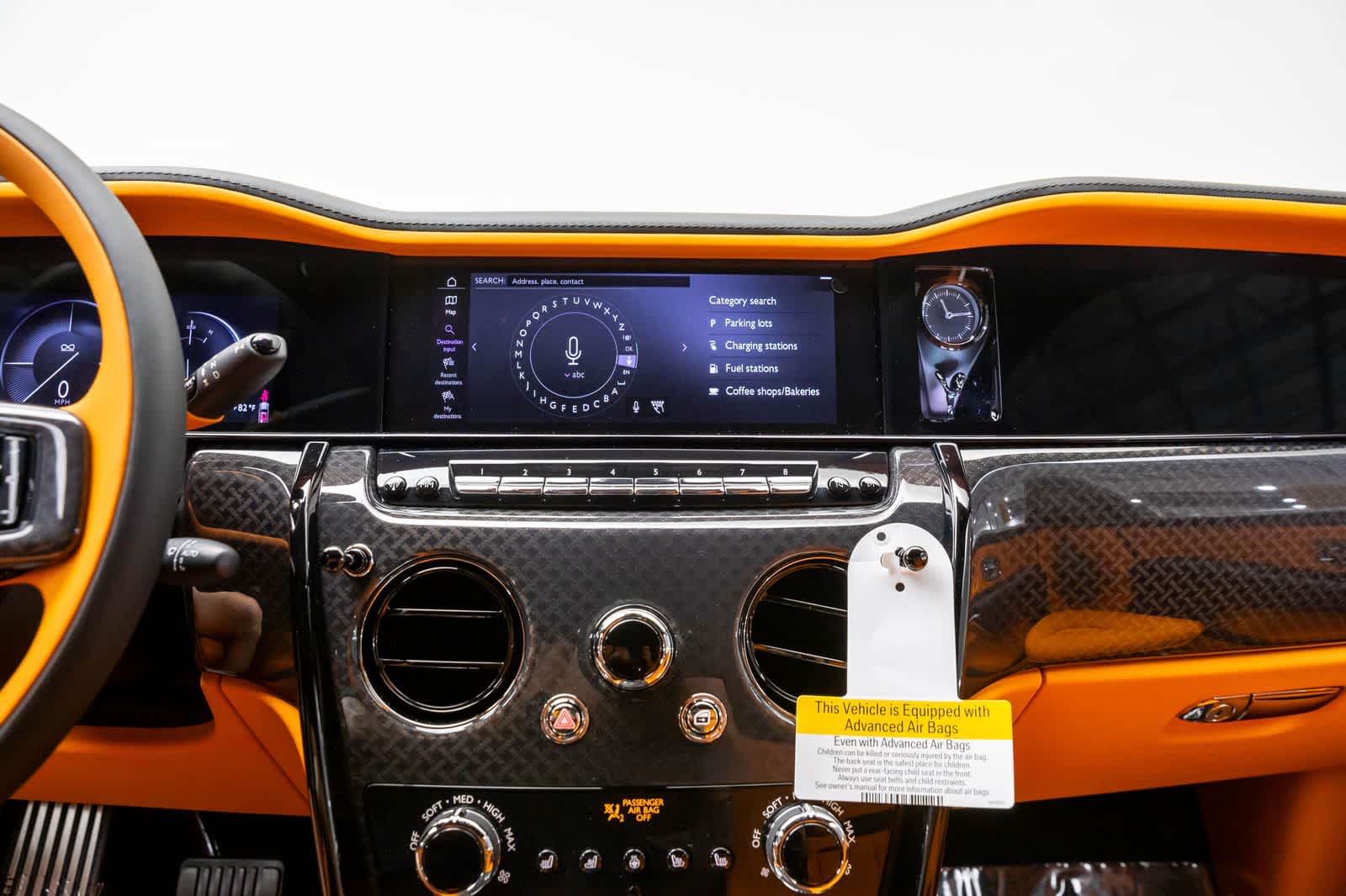 Thumbnail: 2027 Rolls-Royce Cullinan - 9