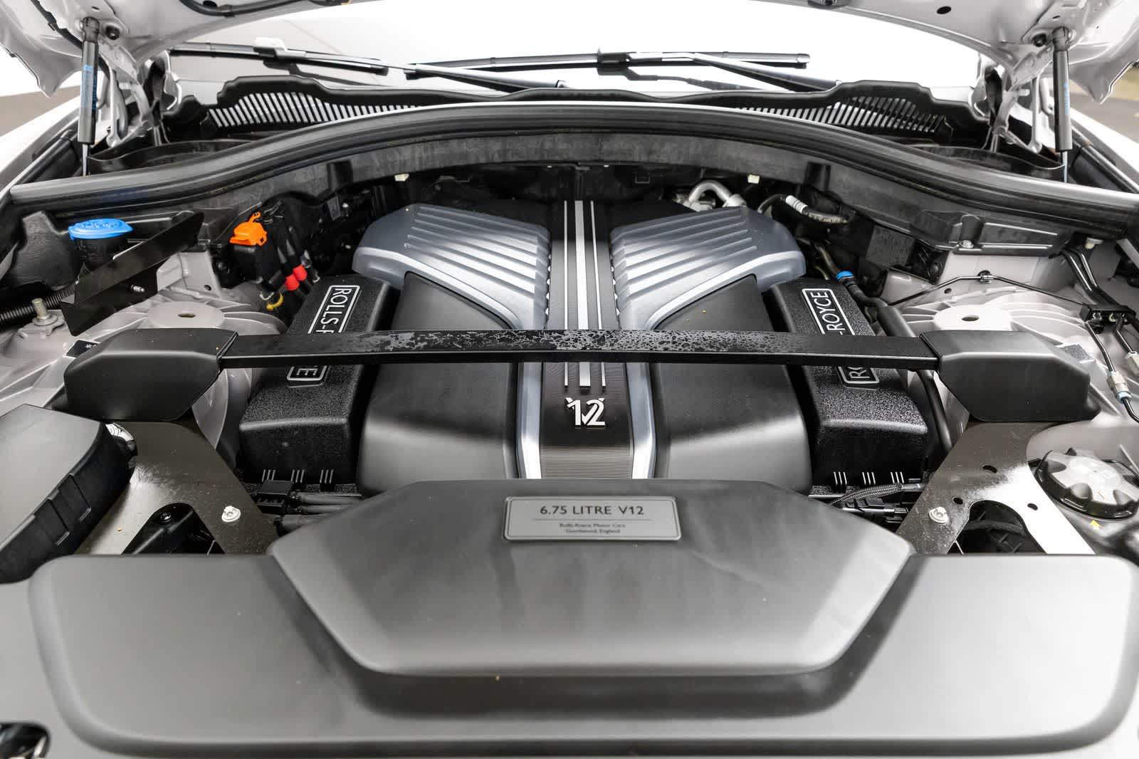Thumbnail: 2026 Rolls-Royce Cullinan - 8