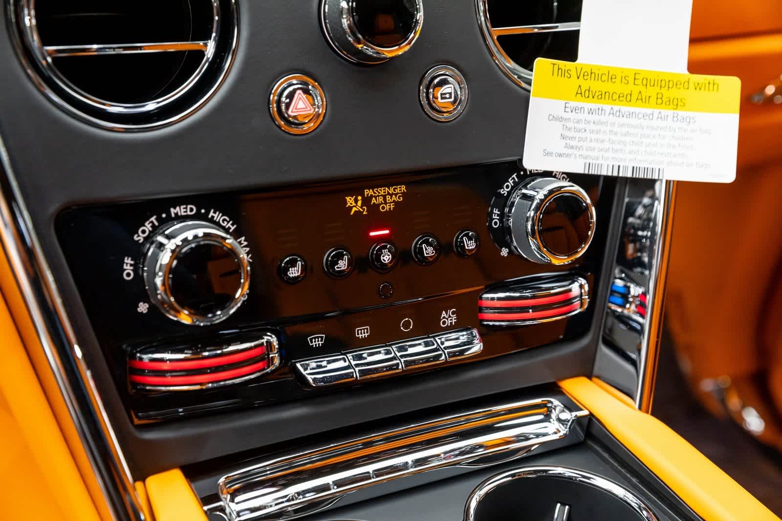 Thumbnail: 2026 Rolls-Royce Cullinan - 25