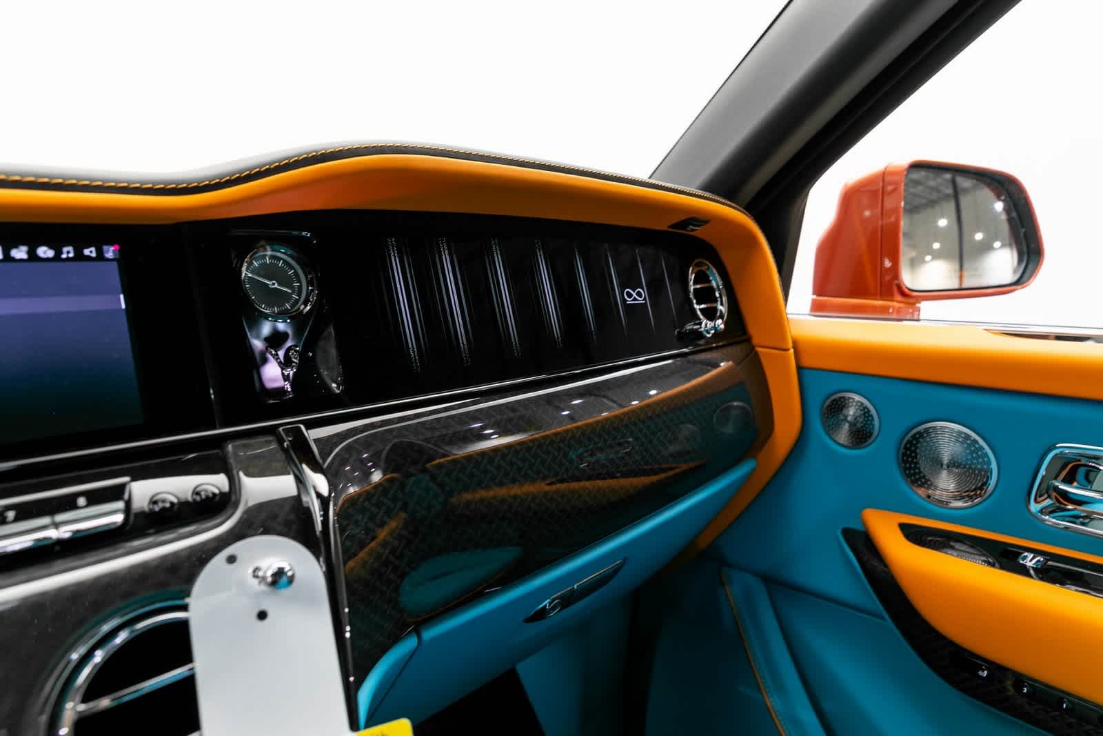 Thumbnail: 2025 Rolls-Royce Cullinan - 22