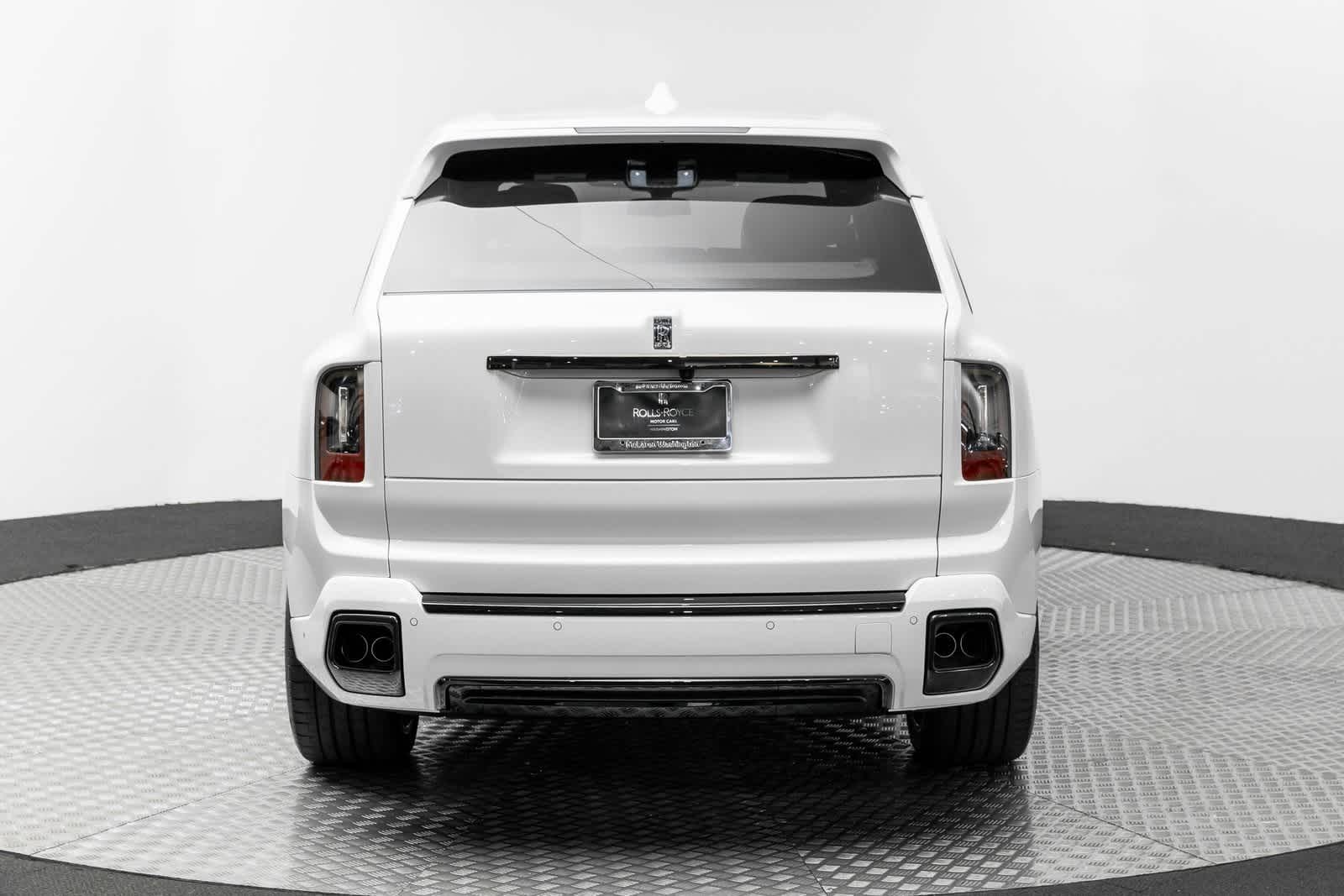 Thumbnail: 2025 Rolls-Royce Cullinan - 5