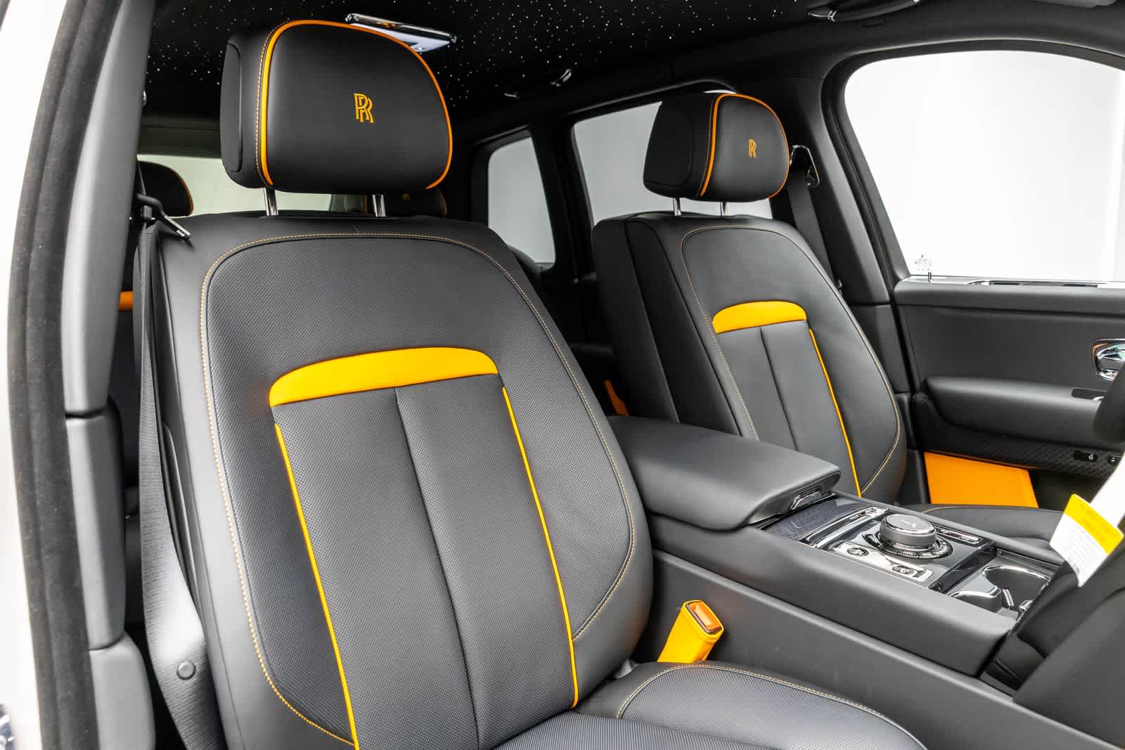 Thumbnail: 2026 Rolls-Royce Cullinan - 16