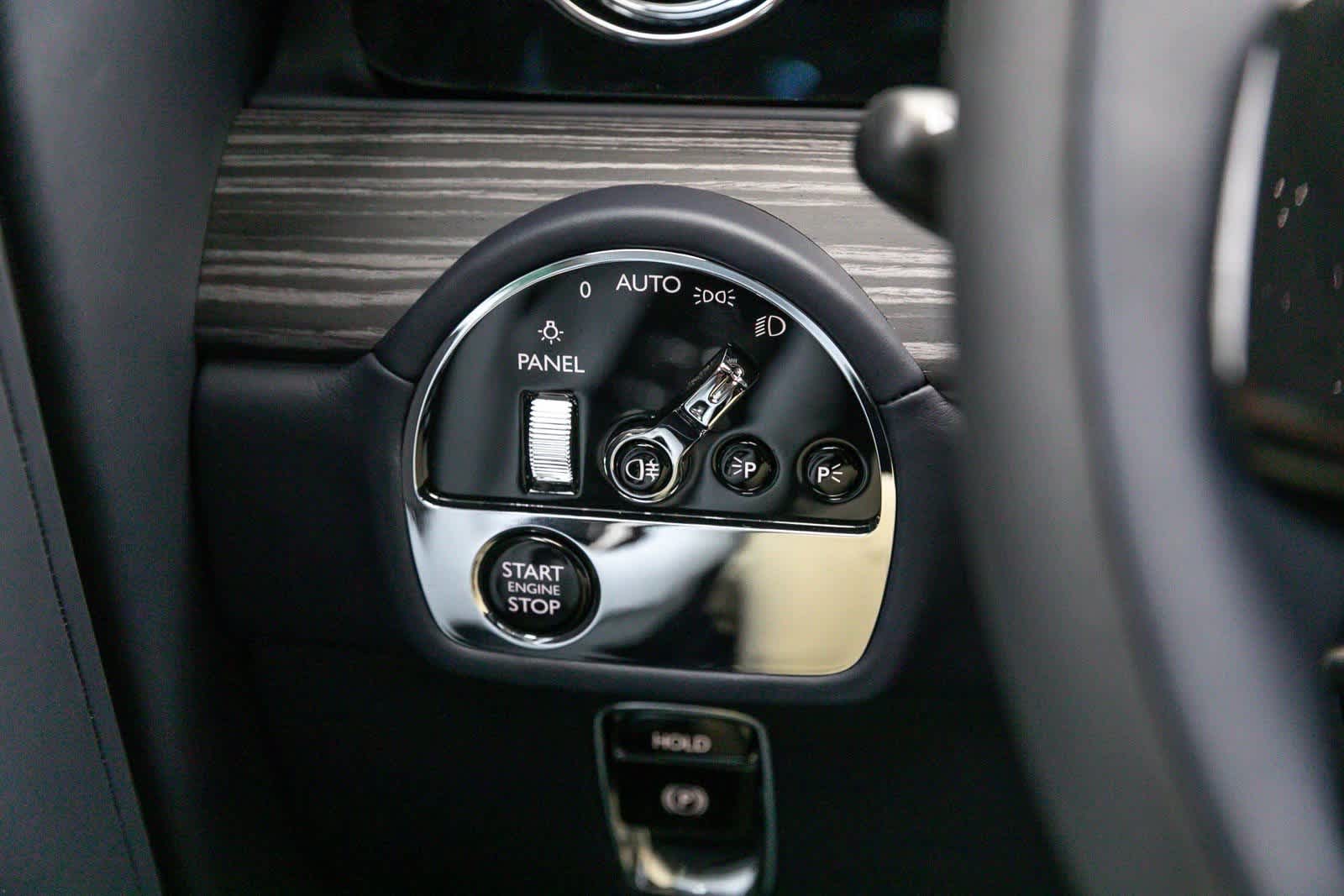 2024 Rolls-Royce Spectre Base 19