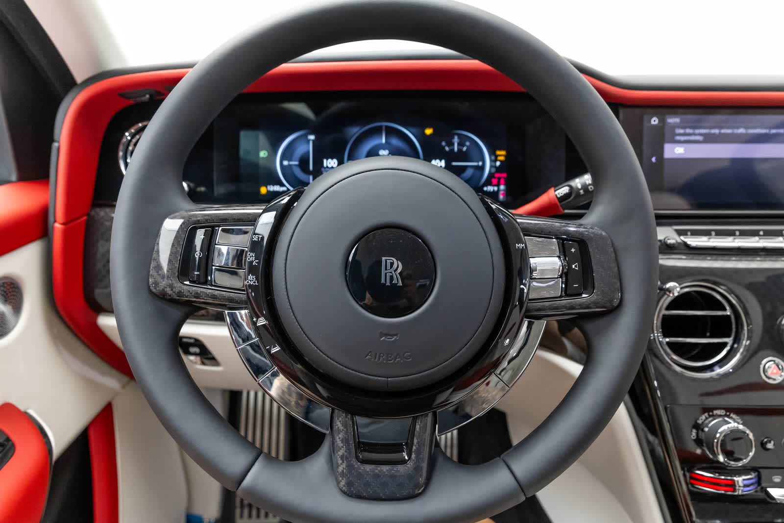 Thumbnail: 2027 Rolls-Royce Cullinan - 18