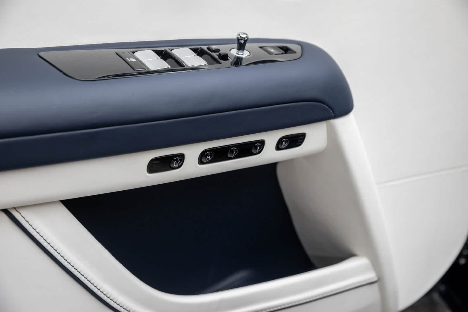 Thumbnail: 2026 Rolls-Royce Ghost - 20