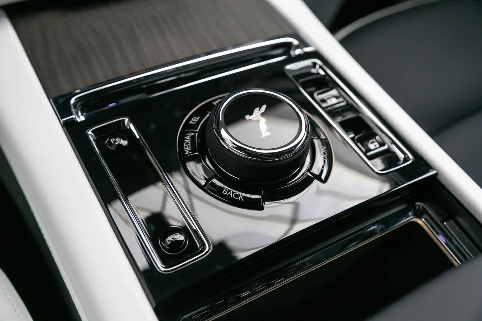 Thumbnail: 2024 Rolls-Royce Spectre - 20