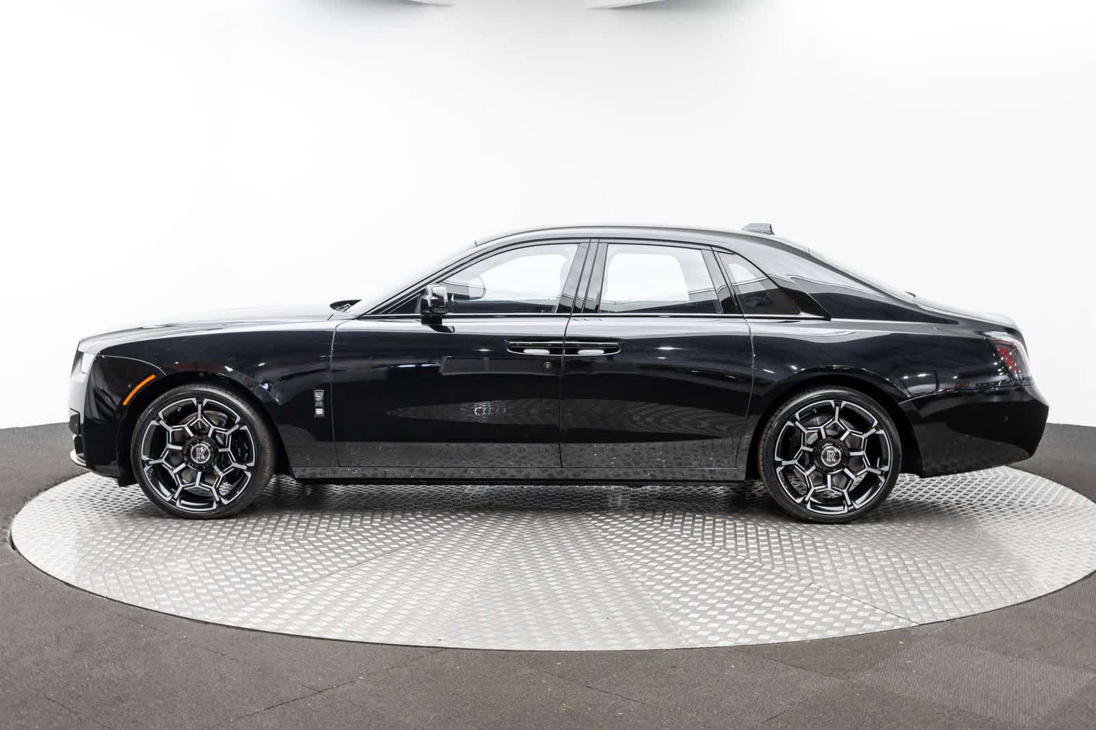 Thumbnail: 2026 Rolls-Royce Ghost - 3