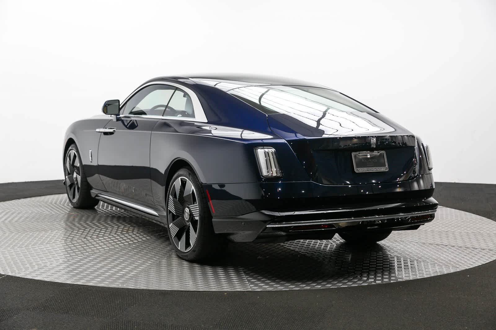 Thumbnail: 2024 Rolls-Royce Spectre - 7