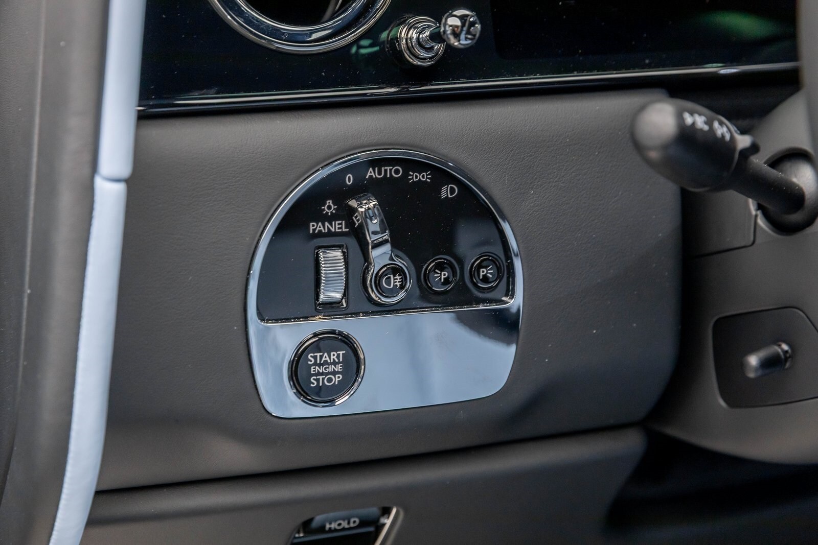 Thumbnail: 2026 Rolls-Royce Cullinan - 16