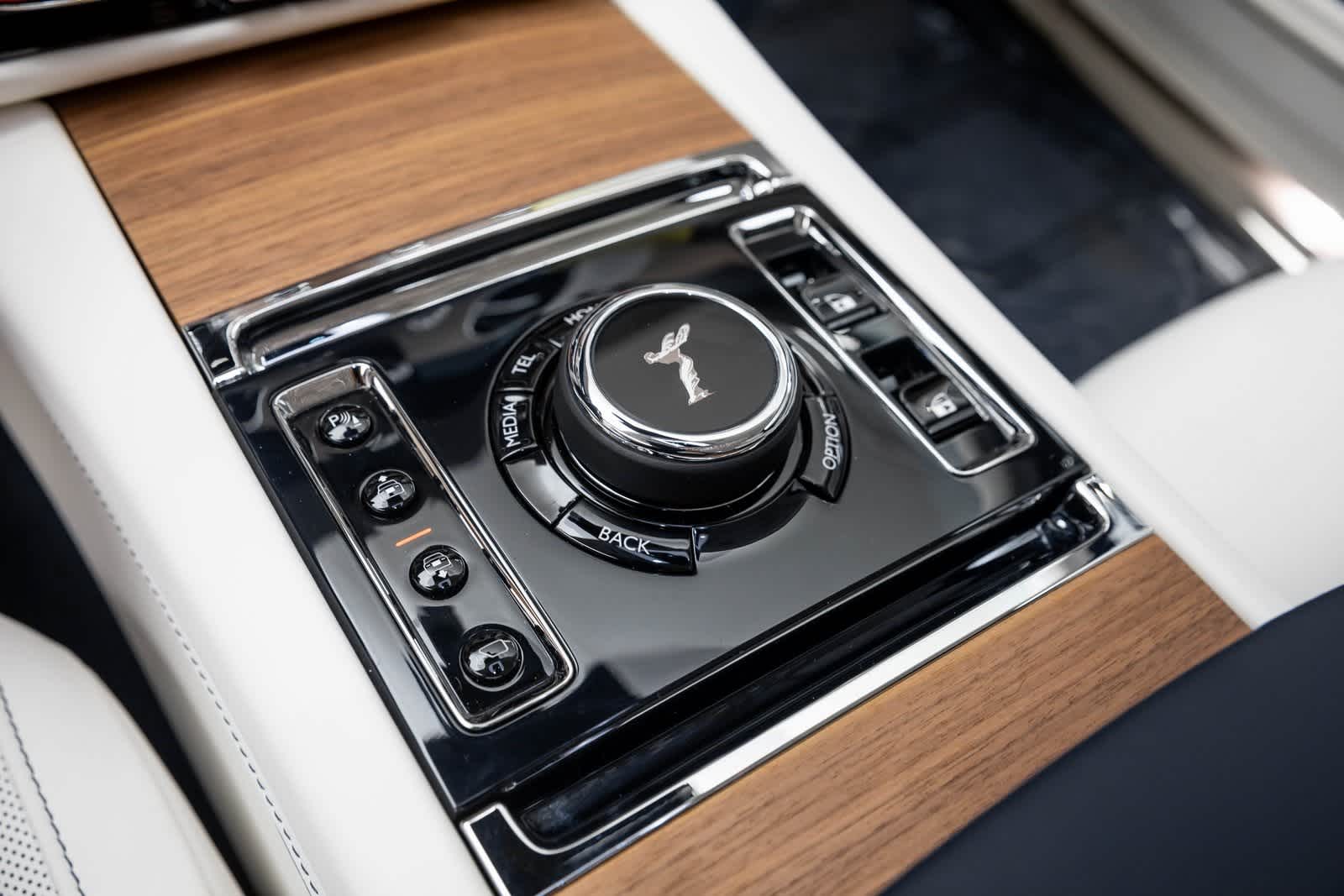 Thumbnail: 2026 Rolls-Royce Ghost - 31