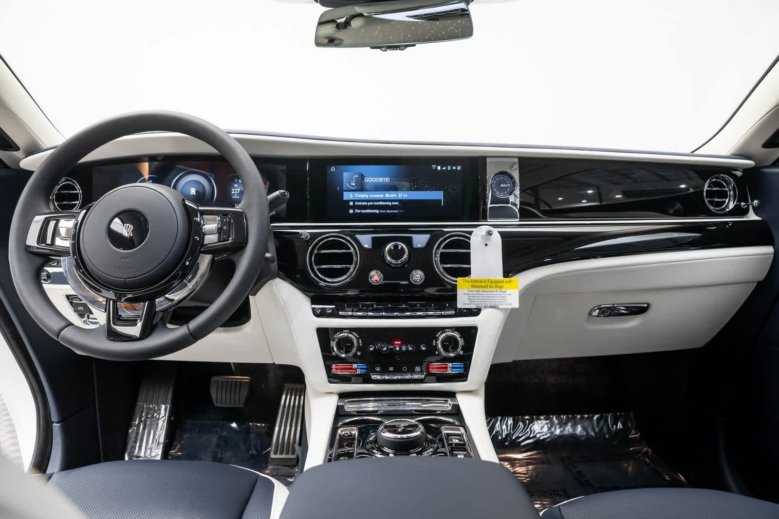 Thumbnail: 2026 Rolls-Royce Spectre - 4