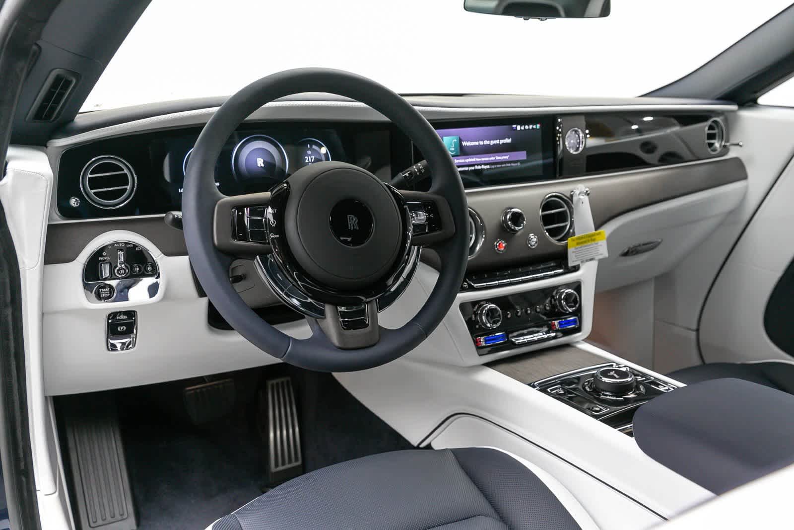Thumbnail: 2024 Rolls-Royce Spectre - 11