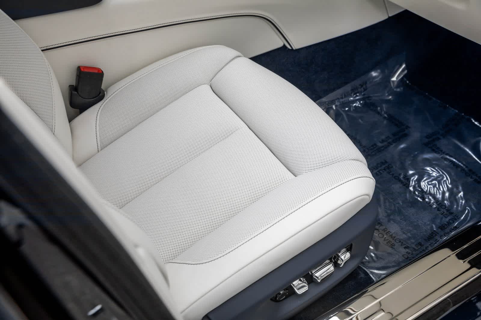 Thumbnail: 2026 Rolls-Royce Ghost - 40