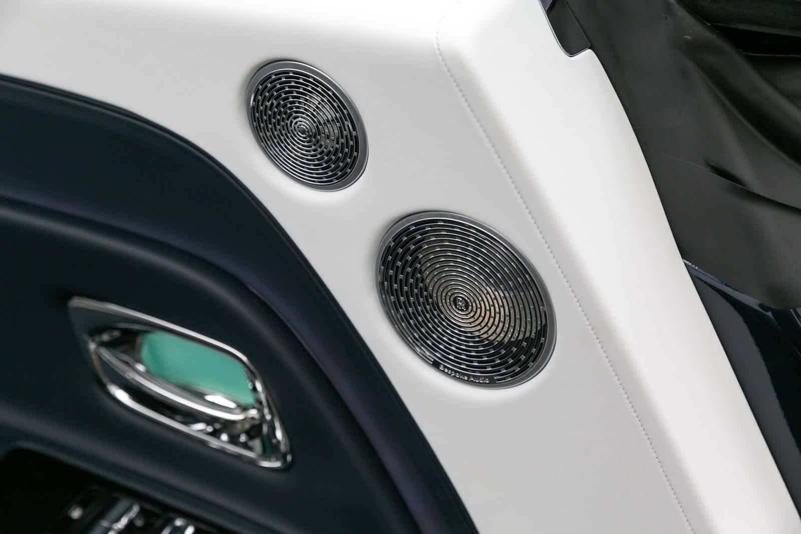 Thumbnail: 2024 Rolls-Royce Spectre - 24
