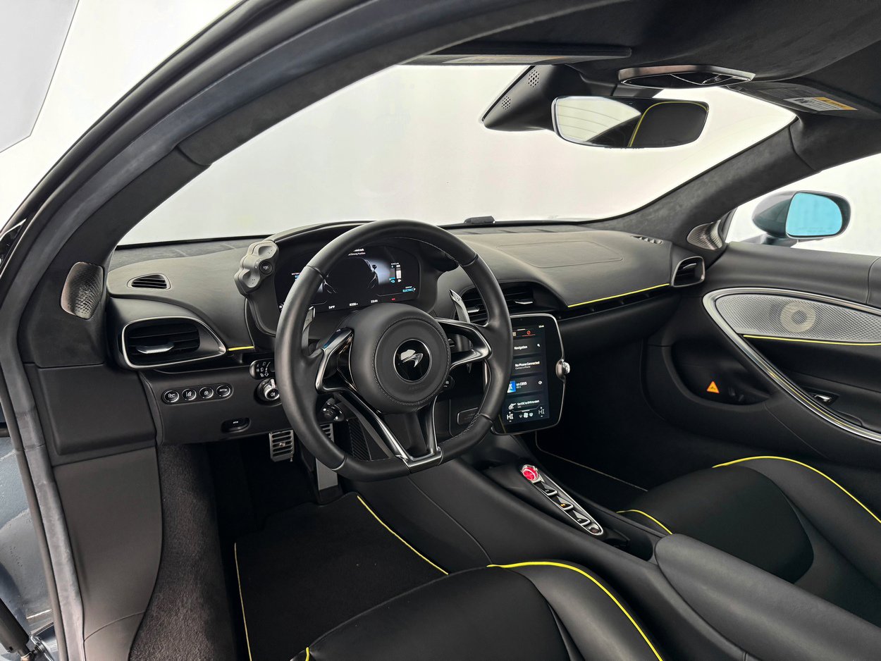 2023 McLaren Artura Vision - Photo 15