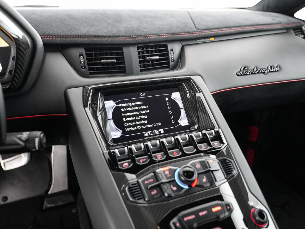 2016 Lamborghini Aventador Superveloce - Photo 20