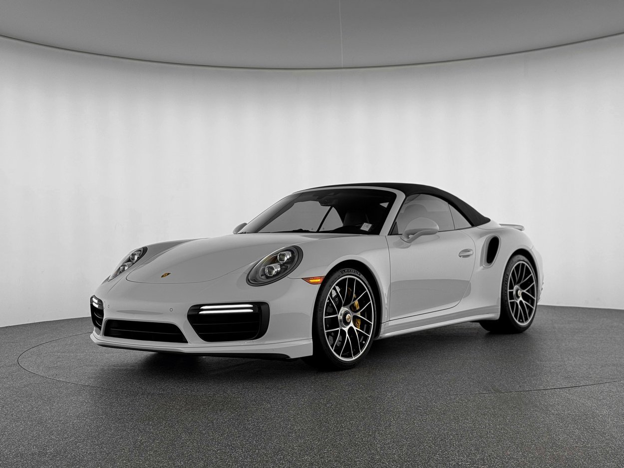 2019 Porsche 911 Turbo S