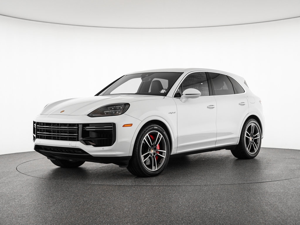 Used 2024 Porsche Cayenne Turbo E-Hybrid Turbo E-Hybrid AWD