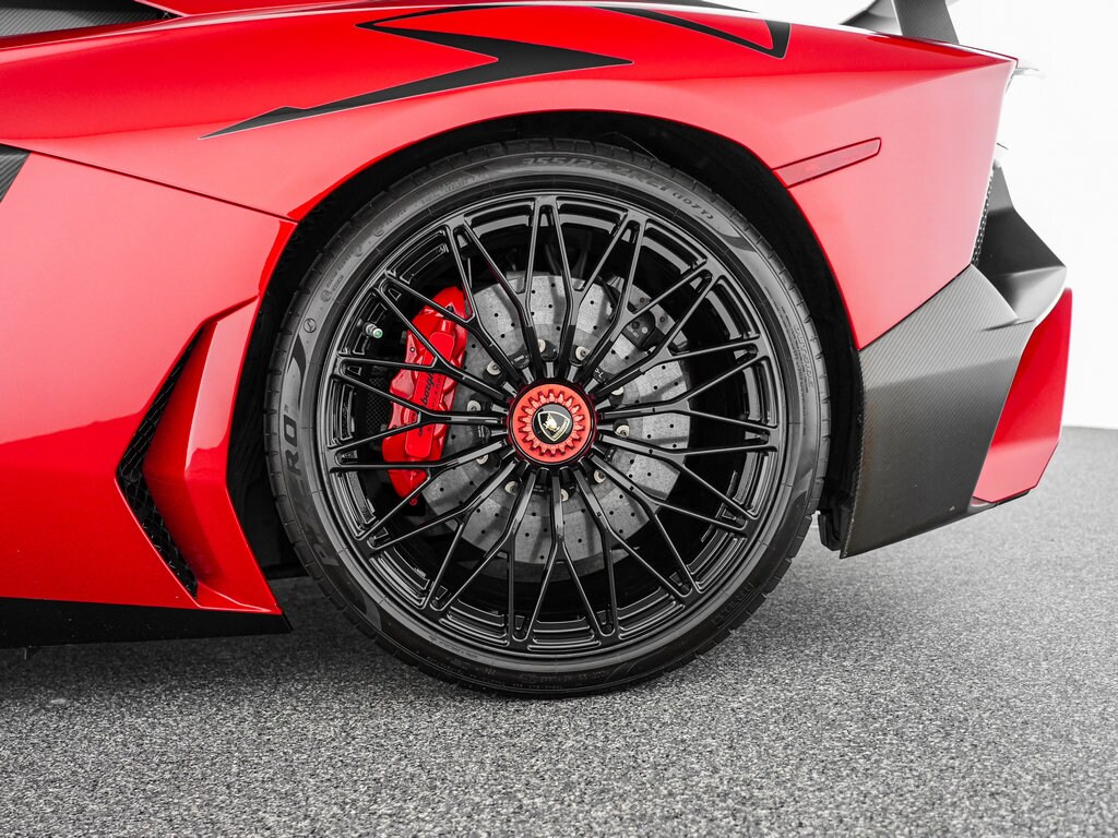 2016 Lamborghini Aventador Superveloce - Photo 32
