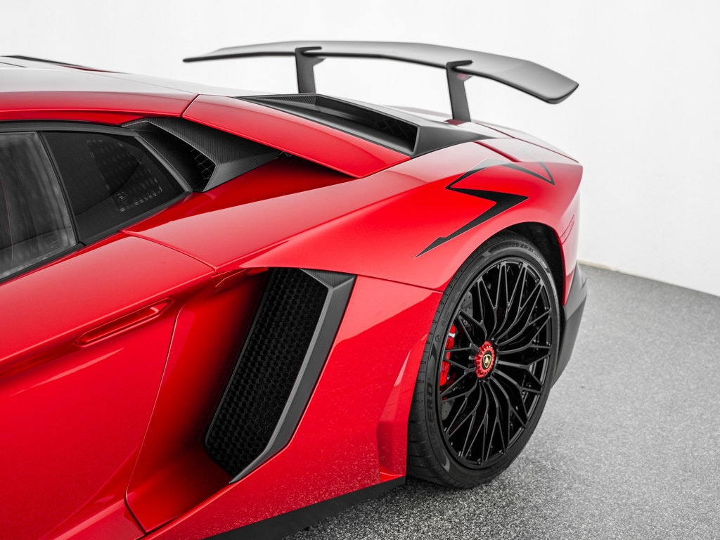 2016 Lamborghini Aventador Superveloce - Photo 41