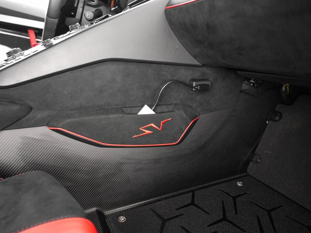 2016 Lamborghini Aventador Superveloce - Photo 28