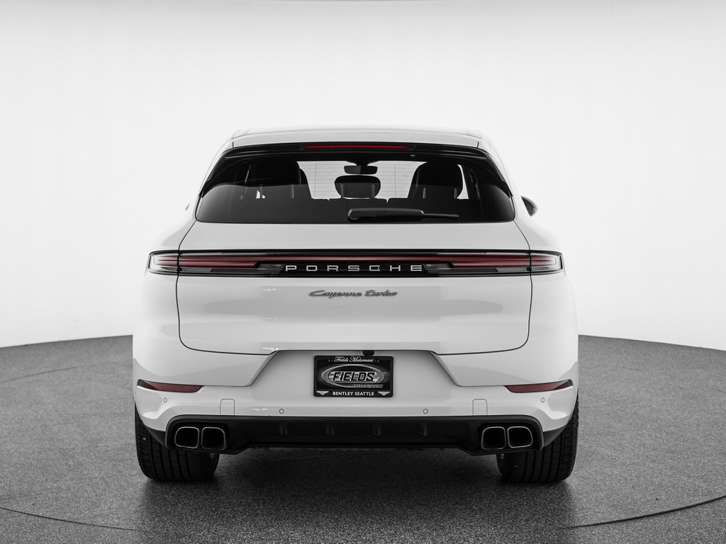 2024 Porsche Cayenne Turbo E-Hybrid - Photo 4